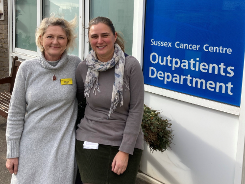 Mhairi and Ali outside of the Sussex Cancer Centre