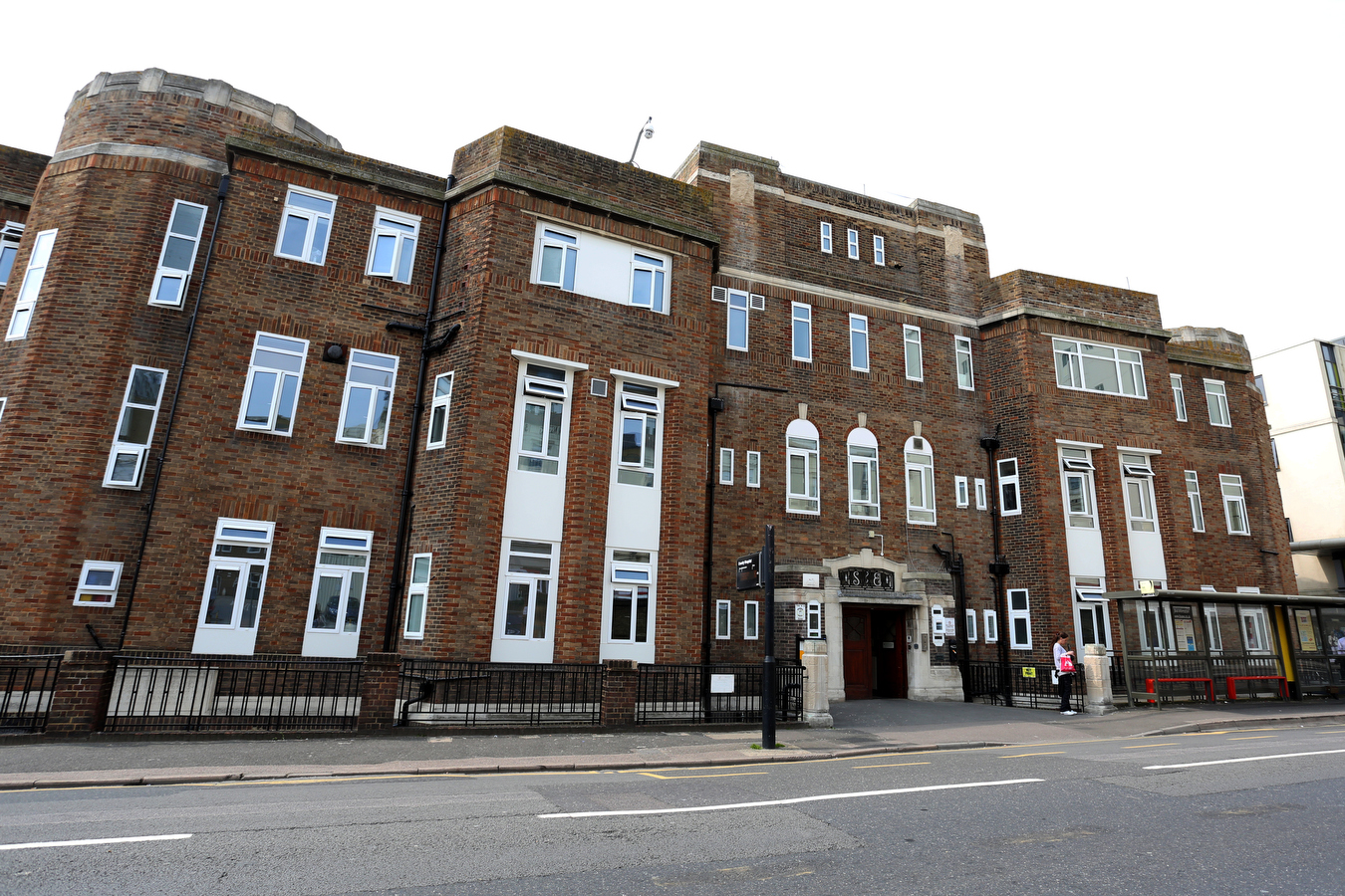 Sussex Eye Hospital University Hospitals Sussex NHS Foundation Trust