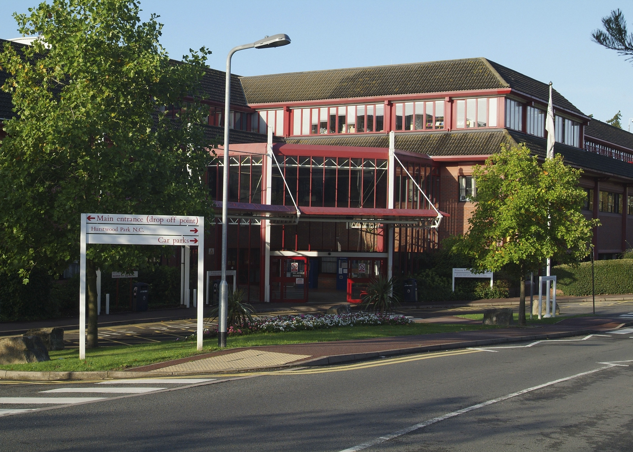 Private patient care in Brighton and Haywards Heath University Hospitals Sussex NHS Foundation