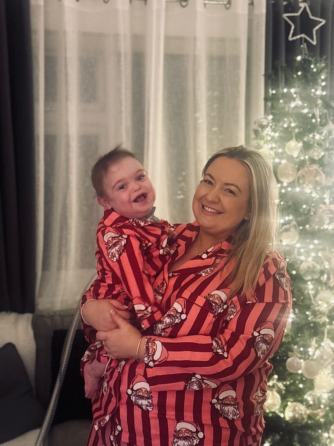 Christmas Miracle: Baby Ellie home after 487 days in hospital ...
